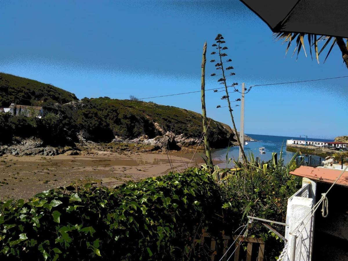 A Casinha Da Baia Villa Porto Covo Bagian luar foto